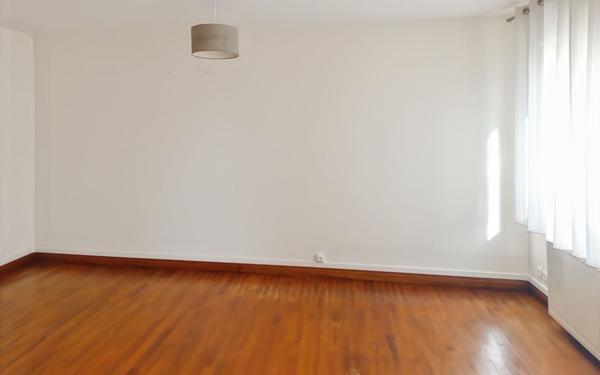 Maison à louer    3 pièces •  Remy