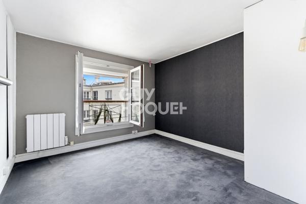 Bel appartement en duplex avec balcon - Vue Sacré Coeur et Tour Eiffel - 128 m2- Nouvelle Athènes 75009