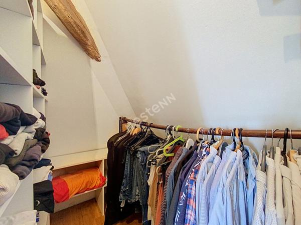A vendre, maison de 153m3, trois chambres, et studio indépendant en centre-ville de Segré