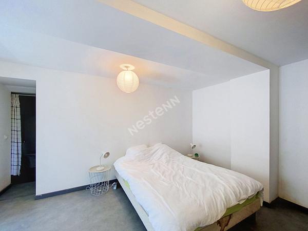 A vendre, maison de 153m3, trois chambres, et studio indépendant en centre-ville de Segré