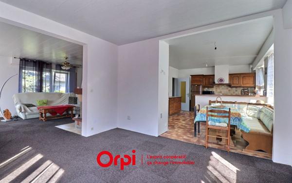 Immeuble à vendre    7 pièces • 270 m2 Erstein