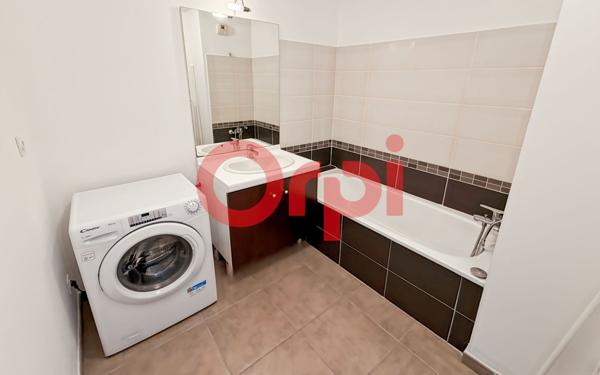 Appartement à vendre    3 pièces • 63 m2 Marseille 9