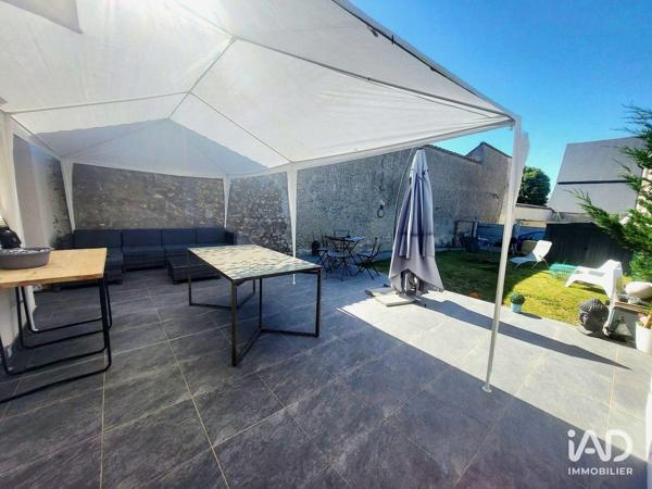 Appartement à vendre 4 pièces 97 m² Rouvres-Saint-Jean