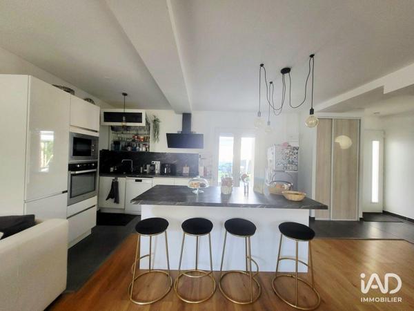 Appartement à vendre 4 pièces 97 m² Rouvres-Saint-Jean