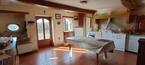 Maison à vendre à Saint-Christophe-en-Brionnais en Saône-et-Loire (71800), ref :