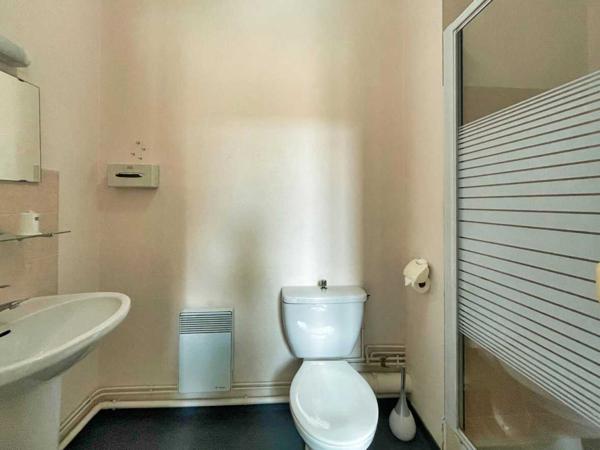 Immeuble - Belves IMMEUBLE EN PIERRE A RÉHABILITER