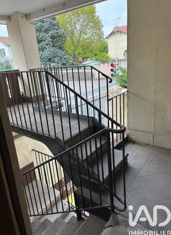 Maison à vendre 6 pièces 165 m² Saint-Chamond