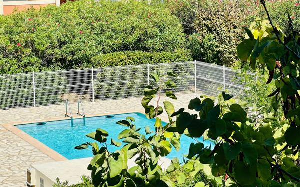 Appartement à vendre    2 pièces • 26,91 m2 La Seyne-sur-Mer