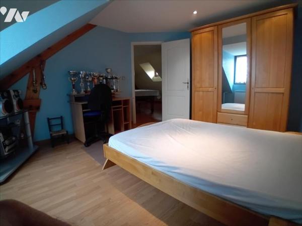 PARIGNE L'EVEQUE, pavillon de 1986 sur sous-sol total avec 2 chambres de plain-pied.