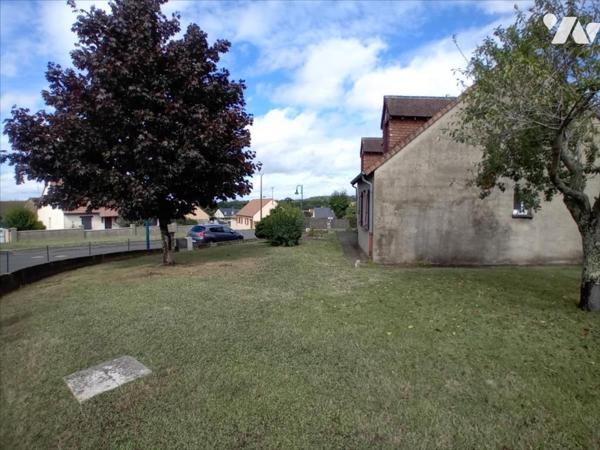 PARIGNE L'EVEQUE, pavillon de 1986 sur sous-sol total avec 2 chambres de plain-pied.