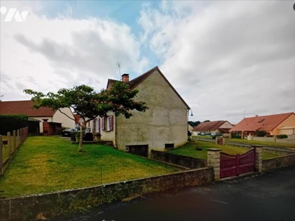 PARIGNE L'EVEQUE, pavillon de 1986 sur sous-sol total avec 2 chambres de plain-pied.