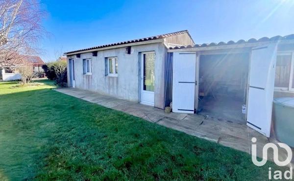 Maison 5 pièces de 138 m² à Sainte-Foy (85150)