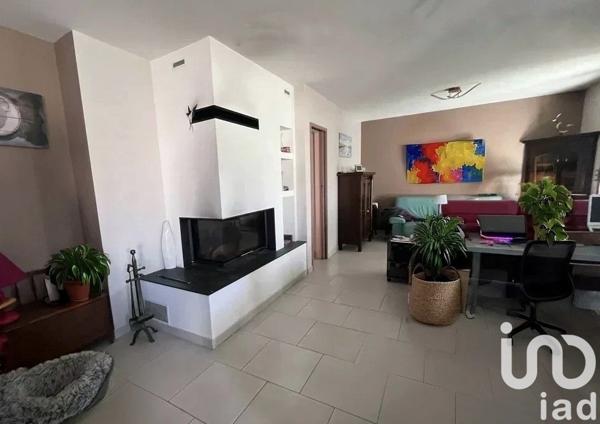 Maison 5 pièces de 138 m² à Sainte-Foy (85150)