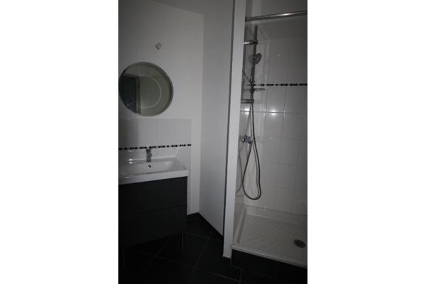 A LOUER : T2 à PERENCHIES • ruelle des Cousins - Pérenchies • 705 € CC • Réf. 601-001