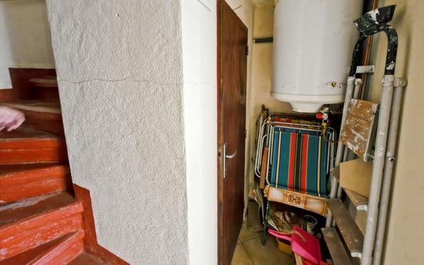 Maison à vendre    1 pièce • 37,78 m2 Pierrerue