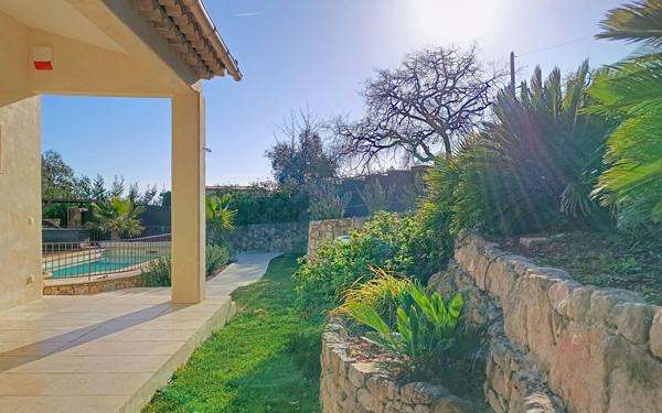 Maison à vendre    4 pièces • 119,33 m2 Le Rouret