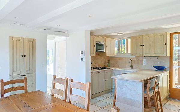 Maison à vendre    4 pièces • 119,33 m2 Le Rouret