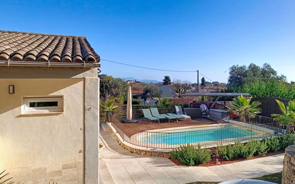 Maison à vendre    4 pièces • 119,33 m2 Le Rouret