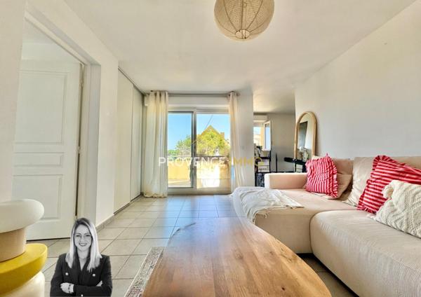 Salon-de-Provence (13300) T2 en Hyper centre de Salon, Résidence sécurisée avec parking!