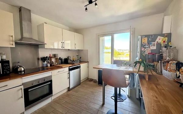 Appartement à vendre    5 pièces • 89,61 m2 Nîmes