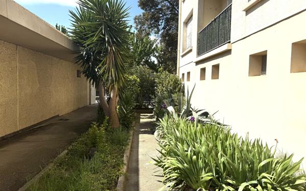 Appartement à vendre    5 pièces • 89,61 m2 Nîmes
