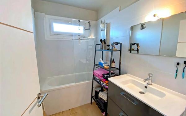 Appartement à vendre    5 pièces • 89,61 m2 Nîmes