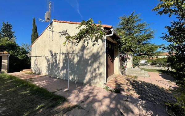 Maison à vendre    6 pièces •  Caissargues