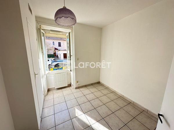 Location appartement Roanne - 1 pièce(s) - 24 m² - 295 €/mois