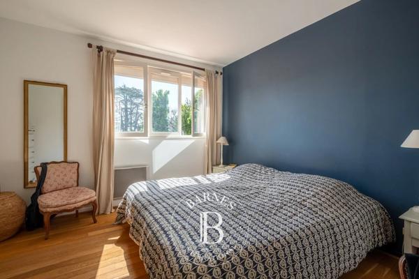 Saint-Cyr-au-Mont-d'Or, Maison 4 Chambres -  211 m² à vendre