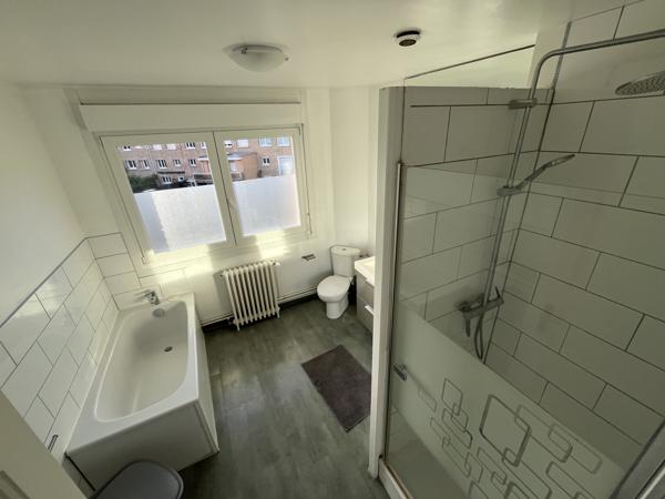 Maison 4 chambres, garage, terrasse, jardin