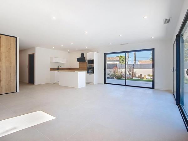 Villa d'architecte de 120 m² sur 428 m² de terrain