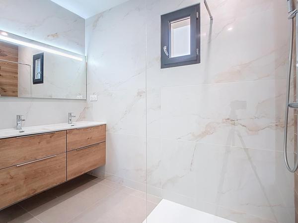 Villa d'architecte de 120 m² sur 428 m² de terrain