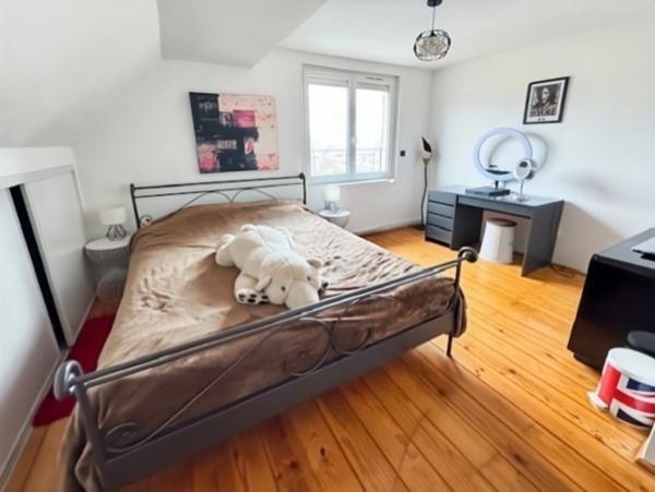 Maison à vendre 8 pièces 177 m2 MAROMME (76)