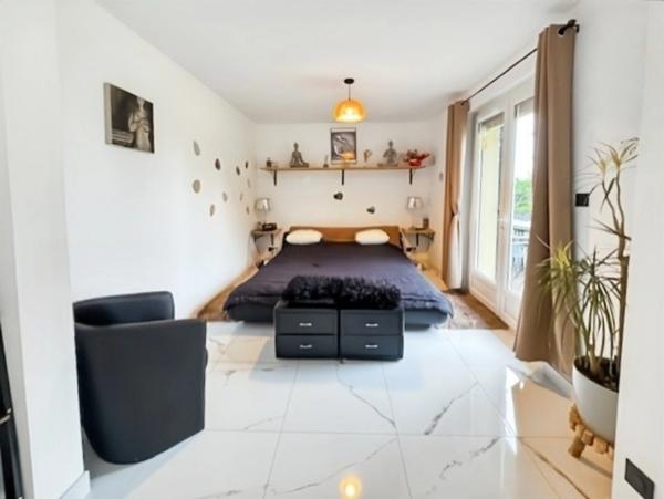 Maison à vendre 8 pièces 177 m2 MAROMME (76)