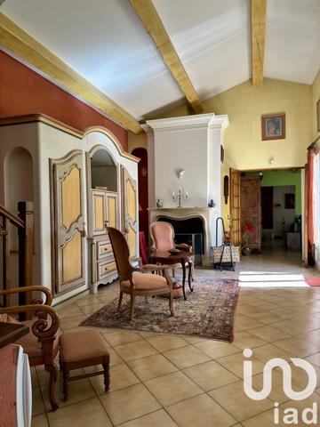 Maison à vendre 7 pièces 158 m² Carpentras