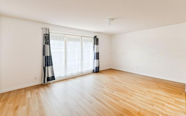 Appartement à vendre    2 pièces • 49,33 m2 Athis-Mons