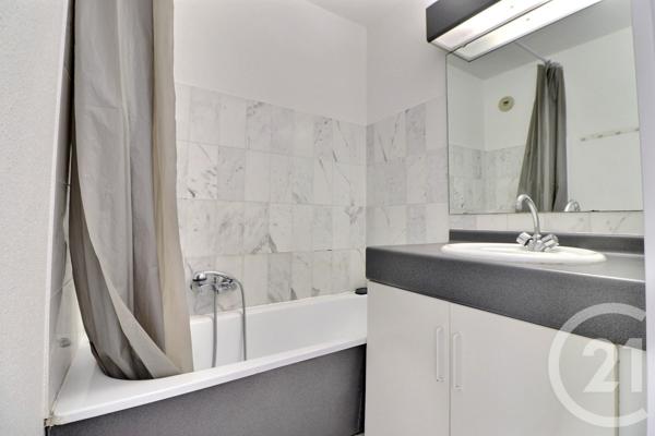 Appartement F2 à vendre  2 pièces - 42,10 m2 ST RAPHAEL - 83