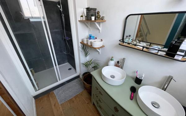 Maison à vendre    3 pièces • 57,70 m2 Lille