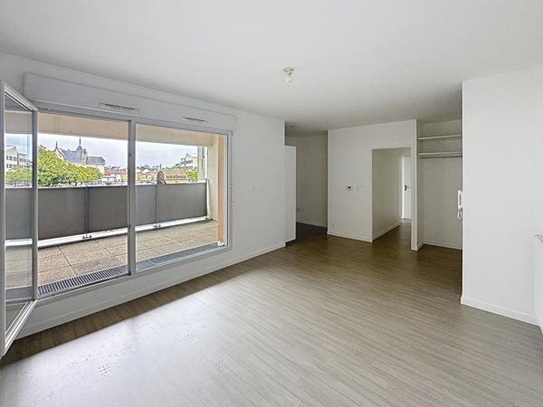 Au coeur du Douet appartement 2 chambres terrasse parking local velo