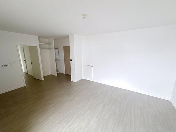 Au coeur du Douet appartement 2 chambres terrasse parking local velo