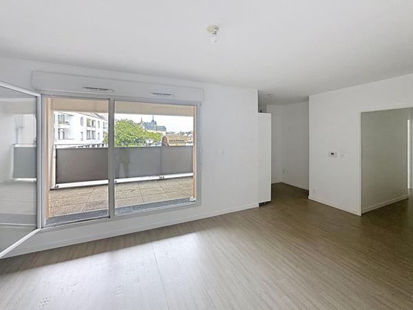 Au coeur du Douet appartement 2 chambres terrasse parking local velo