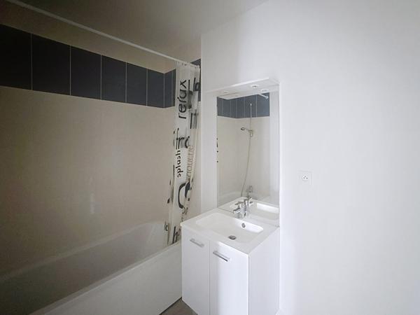 Au coeur du Douet appartement 2 chambres terrasse parking local velo