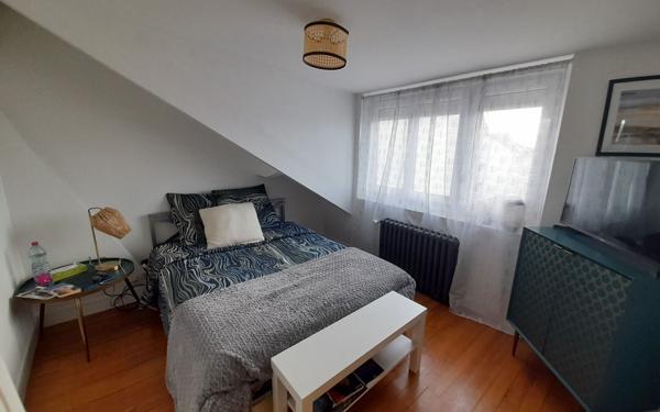 Maison à vendre    8 pièces •  Meudon