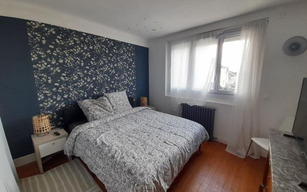 Maison à vendre    8 pièces •  Meudon