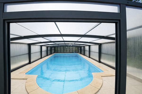 MAISON FAMILIALE AVEC PISCINE - ORMESSON SUR MARNE : À DEUX PAS DU PARC DU MORBRAS €620 000 ** - Référence 6714-EX-AH