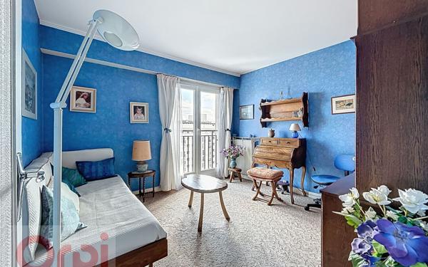 Appartement à vendre    5 pièces • 102 m2 Châtillon