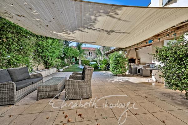 Maison à vendre 12 pièces MARSILLARGUES (34)