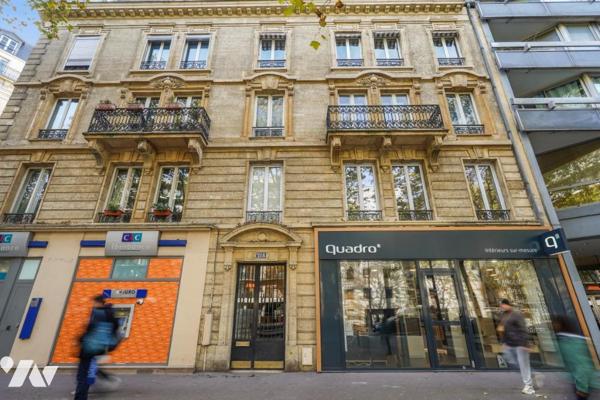 Alésia - Appartement traversant de 79,54 m² 