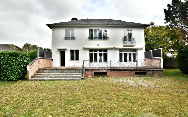 Maison à vendre    7 pièces • 167,60 m2 Abbeville