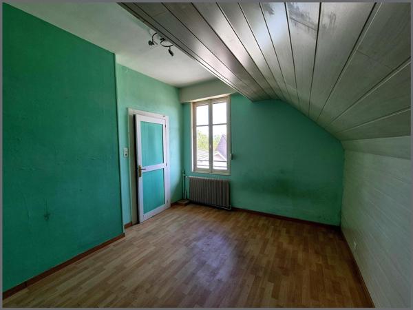 Maison mitoyenne  à rénover